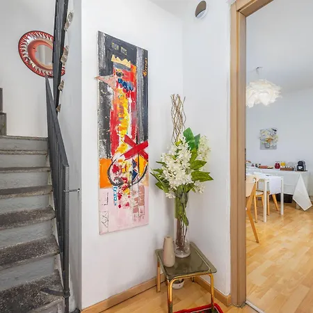 Alojamento de Acomodação e Pequeno-almoço Tiglioexperiencecomo Como